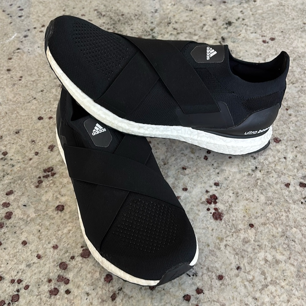 Adidas Women's Ultraboost DNA Running Shoe